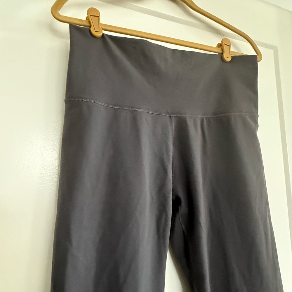 Calia high rise 7/8 light gray leggings